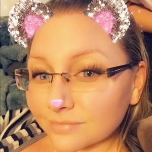 Meet your Posher, Sabrina